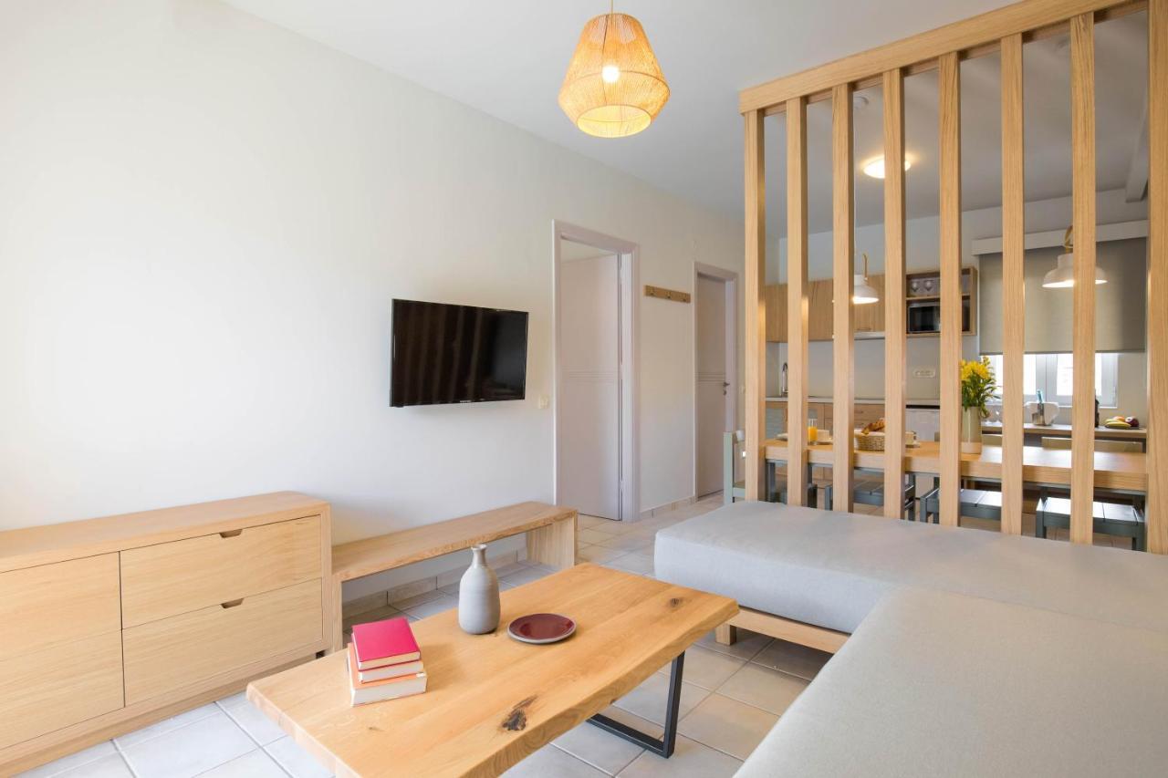 Triton Apartments Като-Даратсо Экстерьер фото